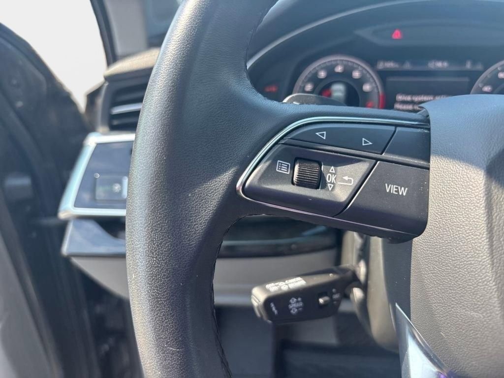 Used 2023 Audi Q7 3.0T Prestige image 17