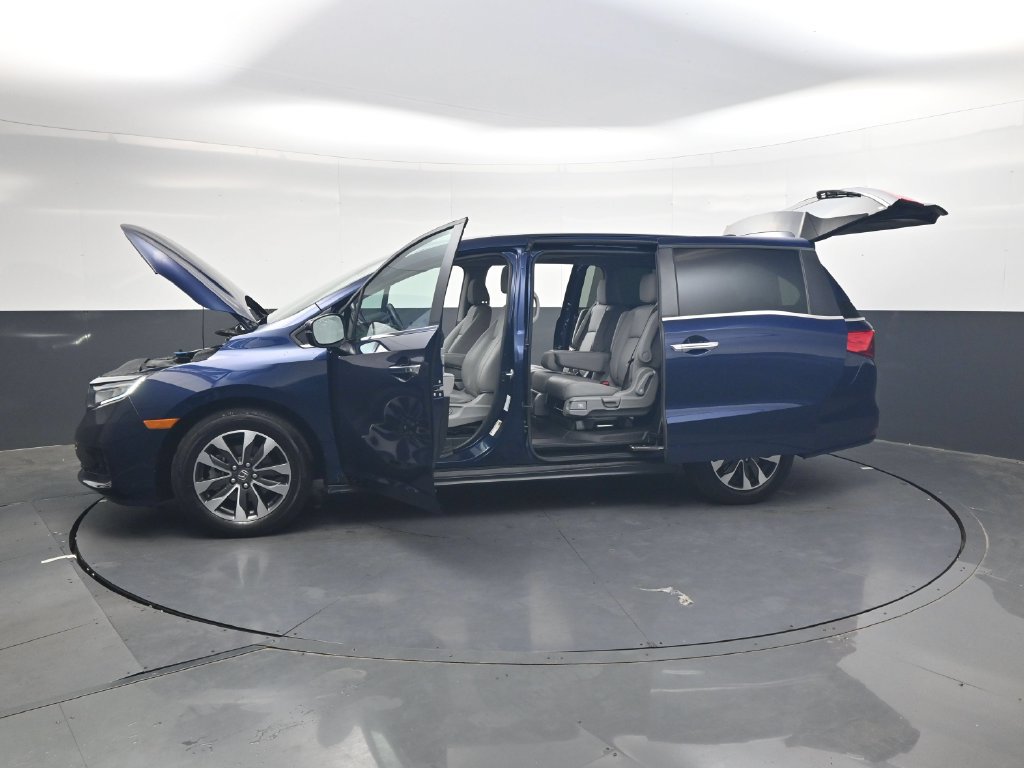 Certified 2024 Honda Odyssey EX-L image 42
