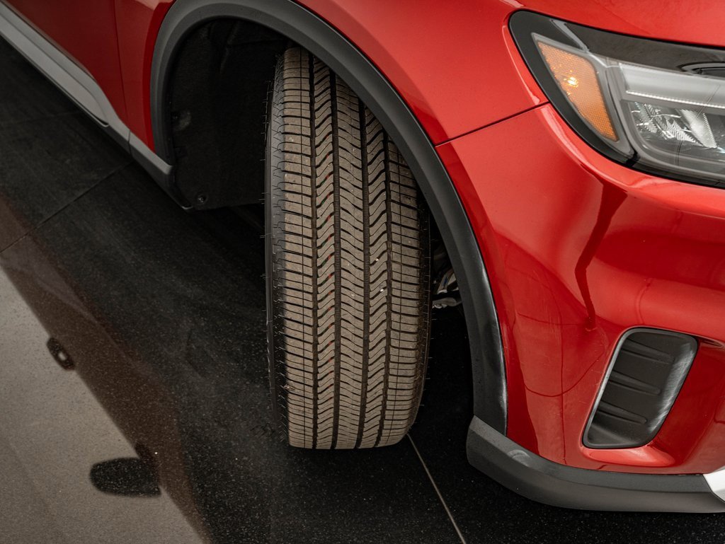 Used 2025 Honda Prologue EX image 39