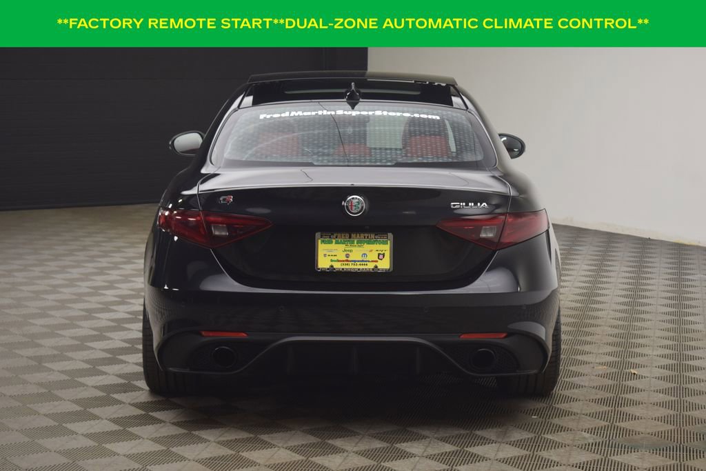 Used 2022 Alfa Romeo Giulia Veloce image 9