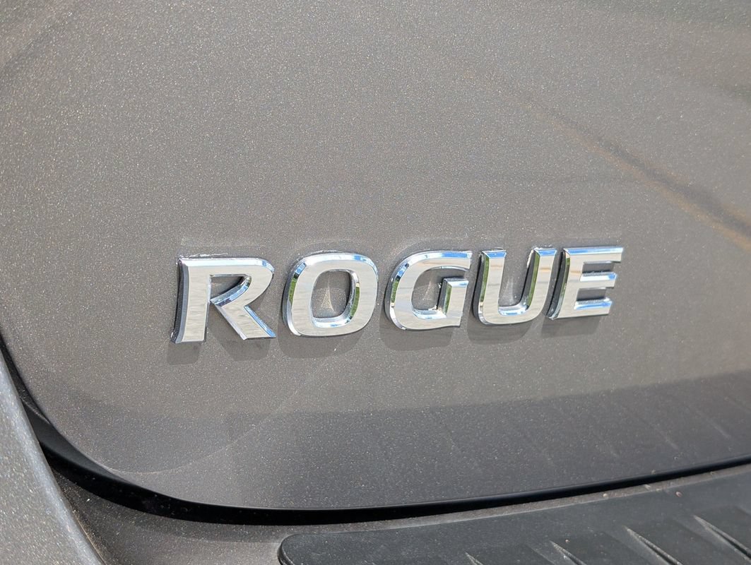 Used 2012 Nissan Rogue S w/ Special Edition Pkg AWD/4WD image 15