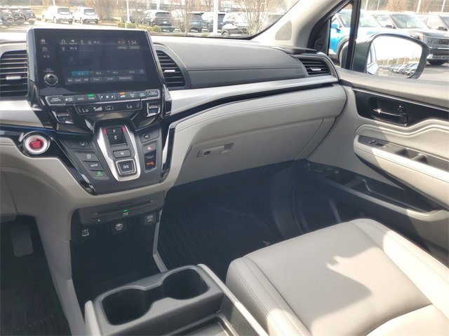 Used 2023 Honda Odyssey Touring image 14
