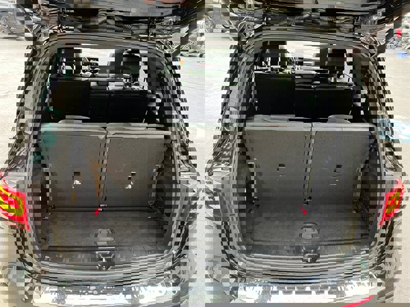 Used 2020 Mercedes-Benz GLB 250 4MATIC w/ AMG Line image 25