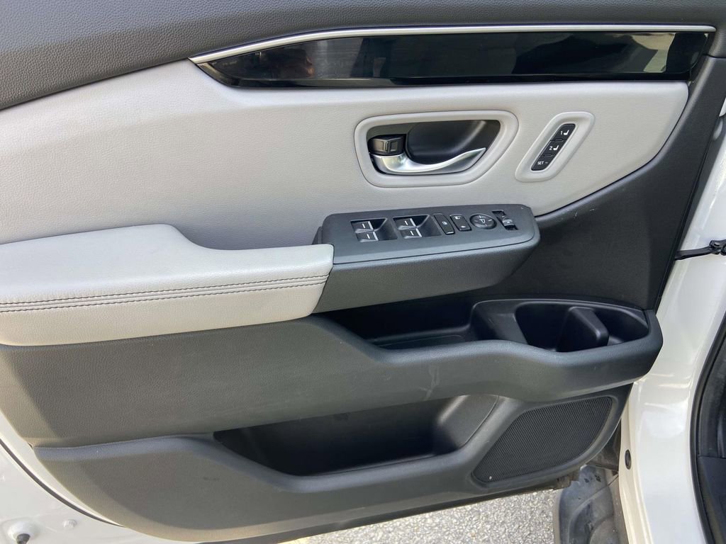 Used 2024 Honda Pilot EX-L image 15