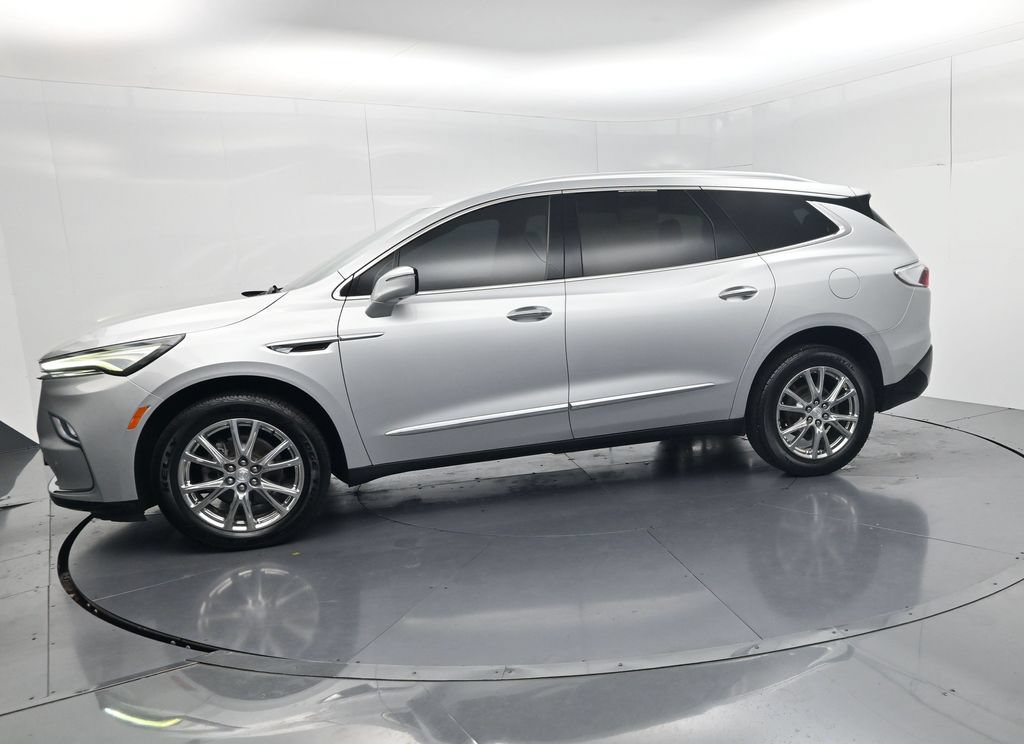 Used 2022 Buick Enclave Premium FWD image 4