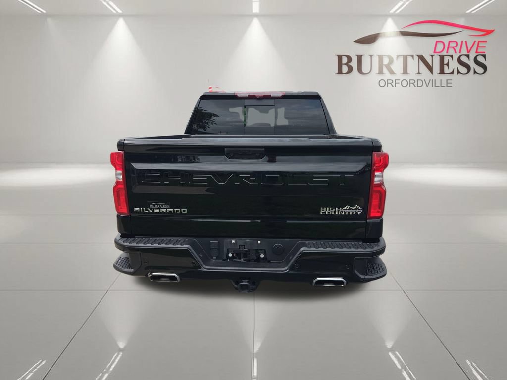 Certified 2024 Chevrolet Silverado 1500 High Country w/ High Country Premium Package AWD/4WD image 7