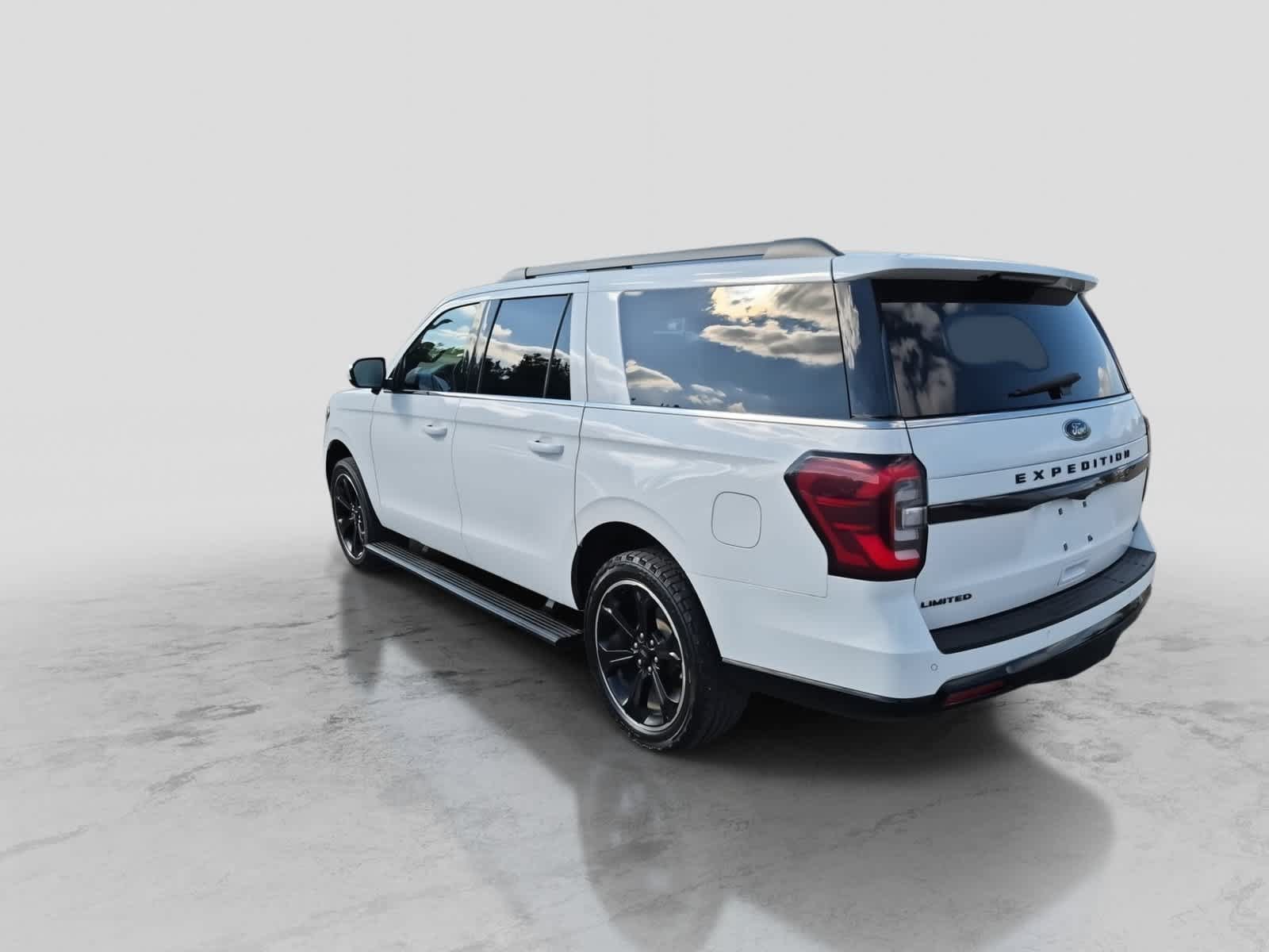 Used 2023 Ford Expedition Max Limited AWD/4WD image 6