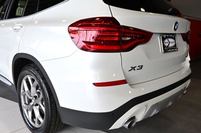 Used 2021 BMW X3 xDrive30i w/ Premium Package AWD/4WD image 11
