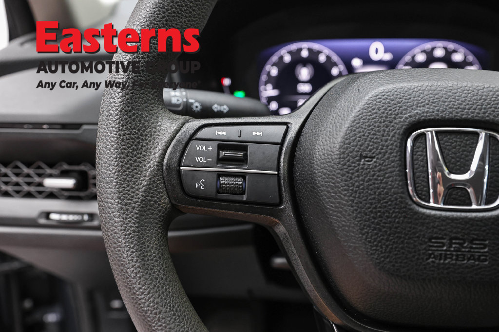 Used 2023 Honda Accord EX image 17
