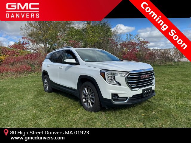Used 2024 GMC Terrain SLT