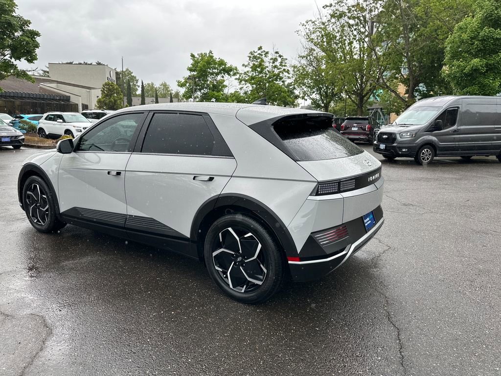 Certified 2023 Hyundai Ioniq 5 SEL RWD image 4