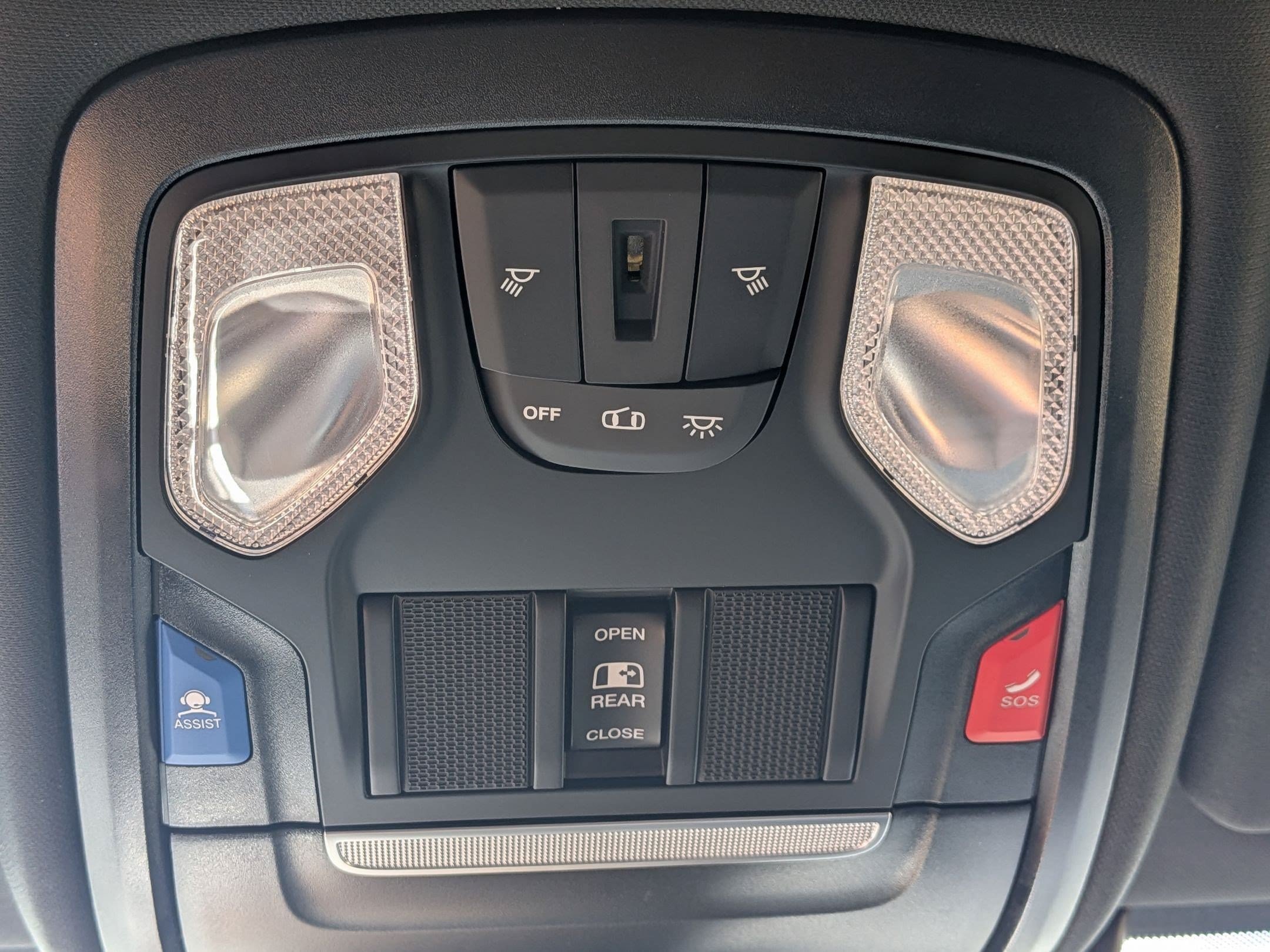New 2026 RAM 2500 Big Horn AWD/4WD image 15