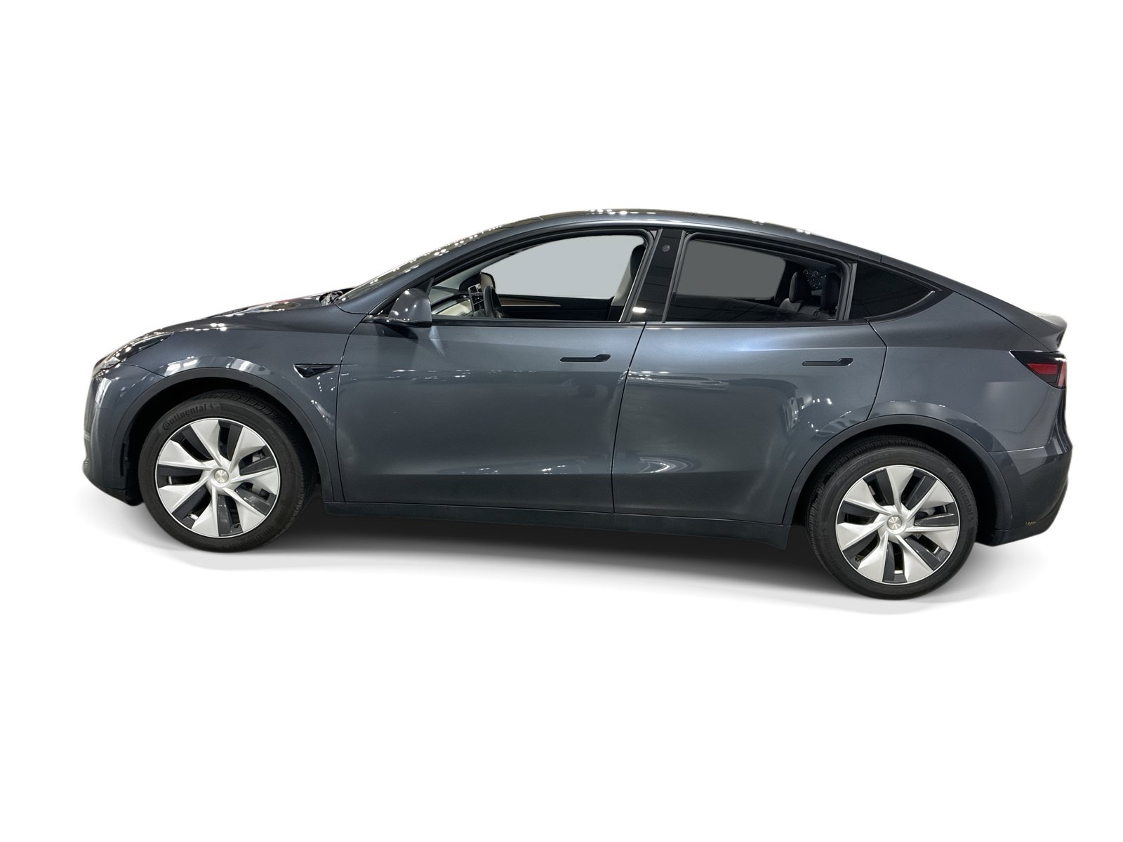 Certified 2023 Tesla Model Y Long Range AWD/4WD image 3