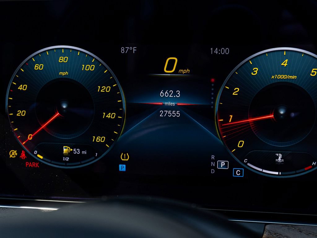 Used 2022 Mercedes-Benz E 350 4MATIC Sedan image 19