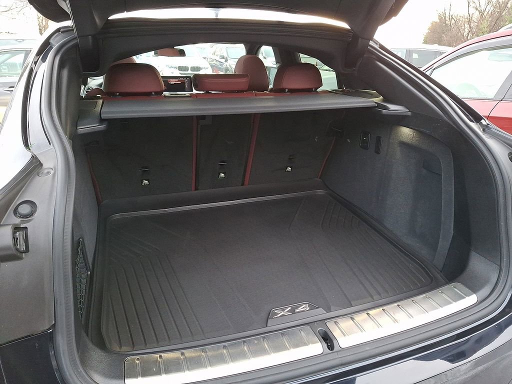 Certified 2024 BMW X4 M40i w/ Premium Package image 27