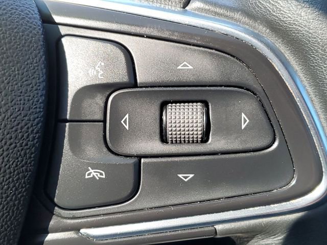 Used 2021 Buick Encore GX Select image 16