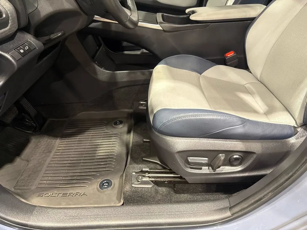 Used 2023 Subaru Solterra AWD image 83