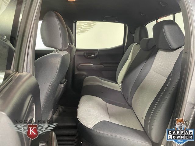 Used 2021 Toyota Tacoma TRD Off-Road image 21