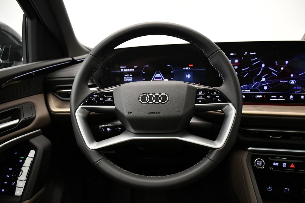 Used 2025 Audi Q5 Premium w/ Convenience Package image 21