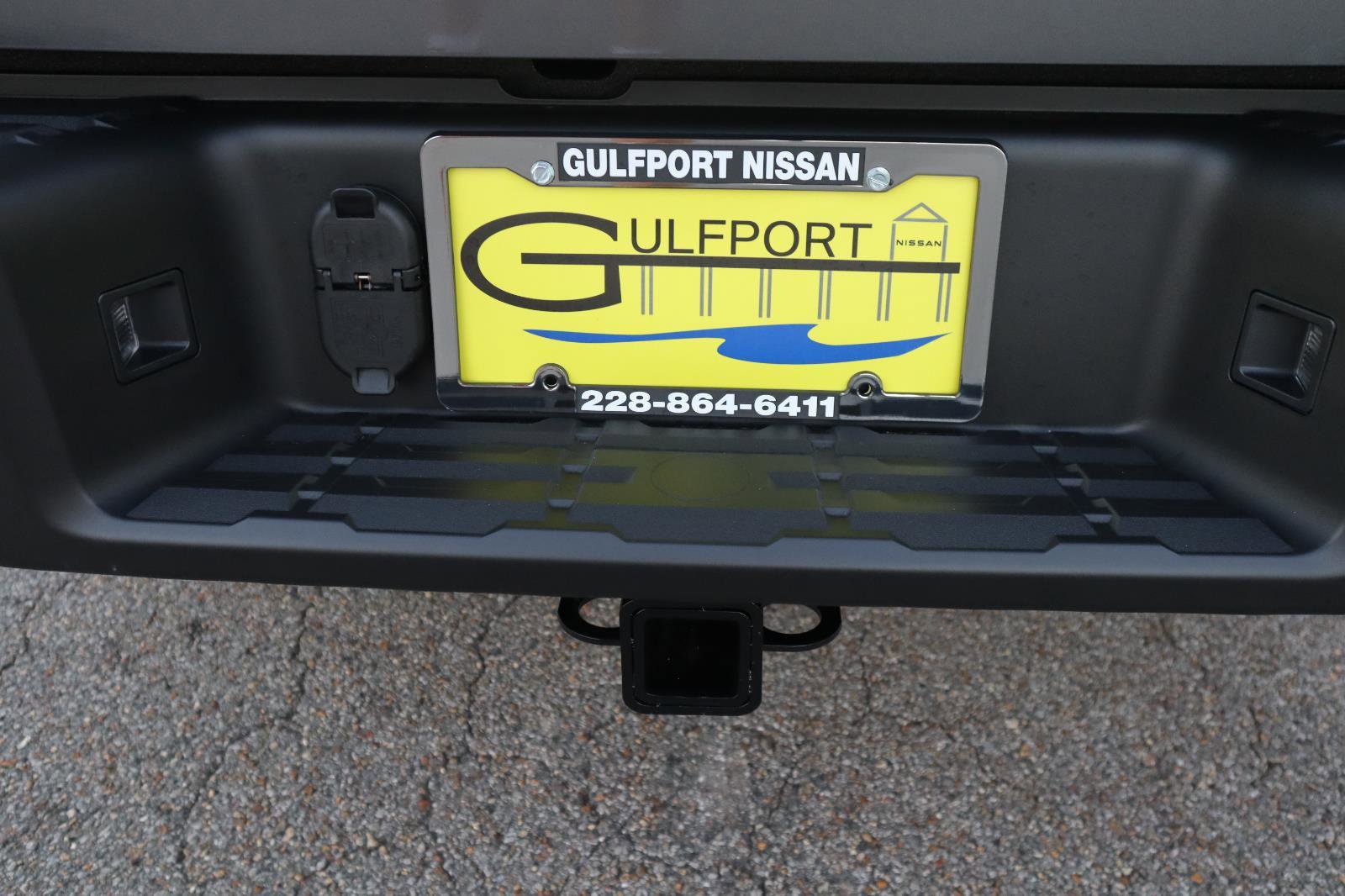 New 2026 Nissan Frontier 4x4 Crew Cab image 8