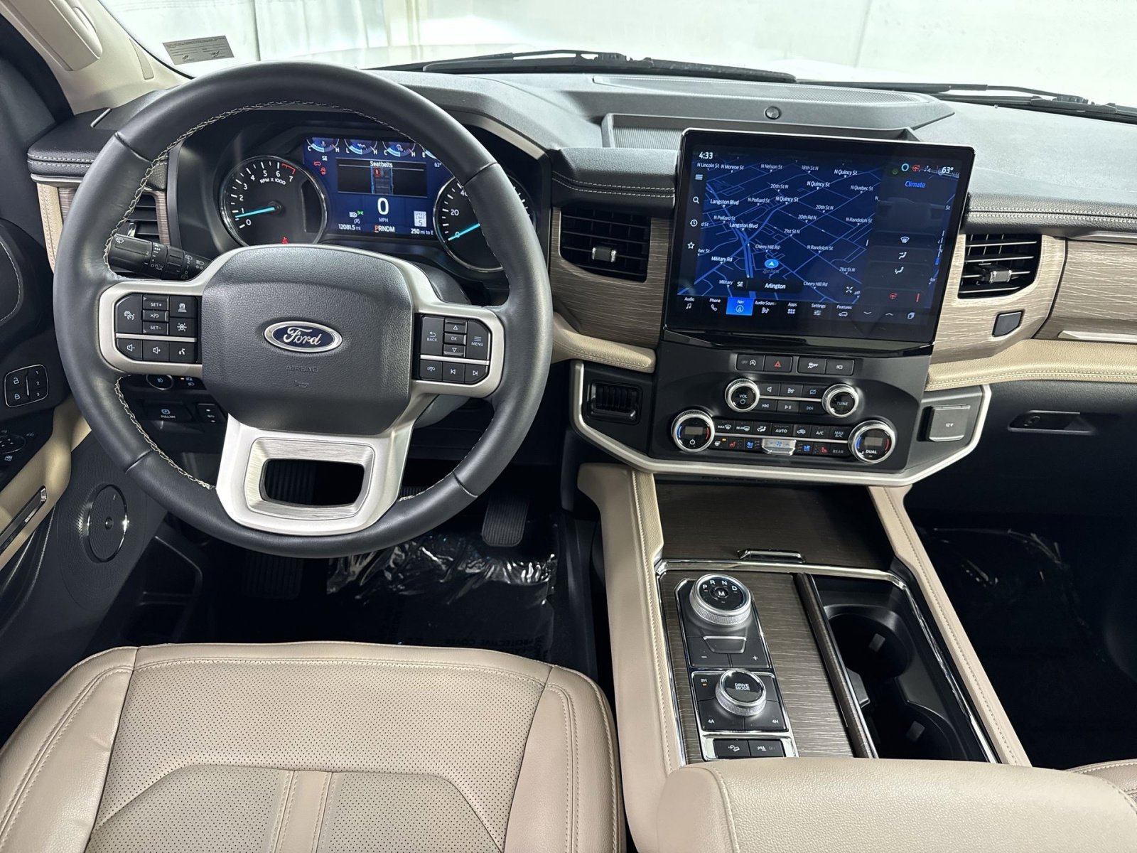 Used 2024 Ford Expedition Limited image 27