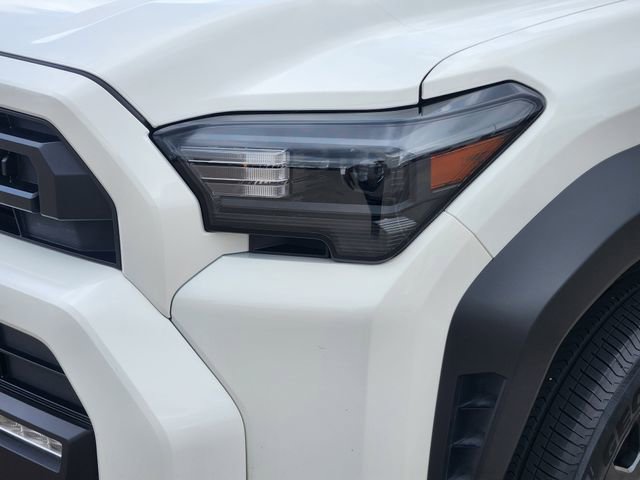 Certified 2025 Toyota 4Runner SR5 image 9