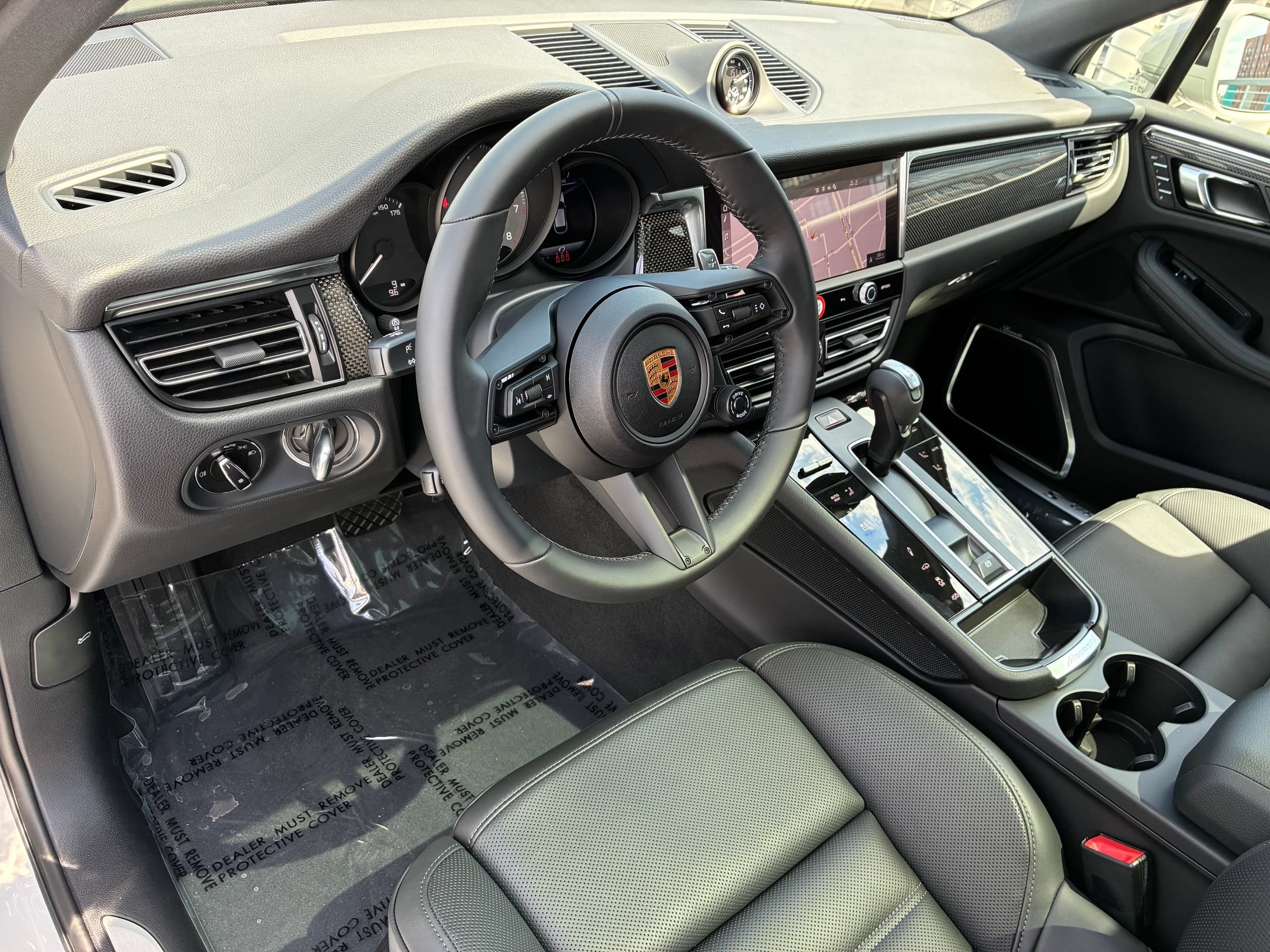 New 2026 Porsche Macan S AWD/4WD image 4