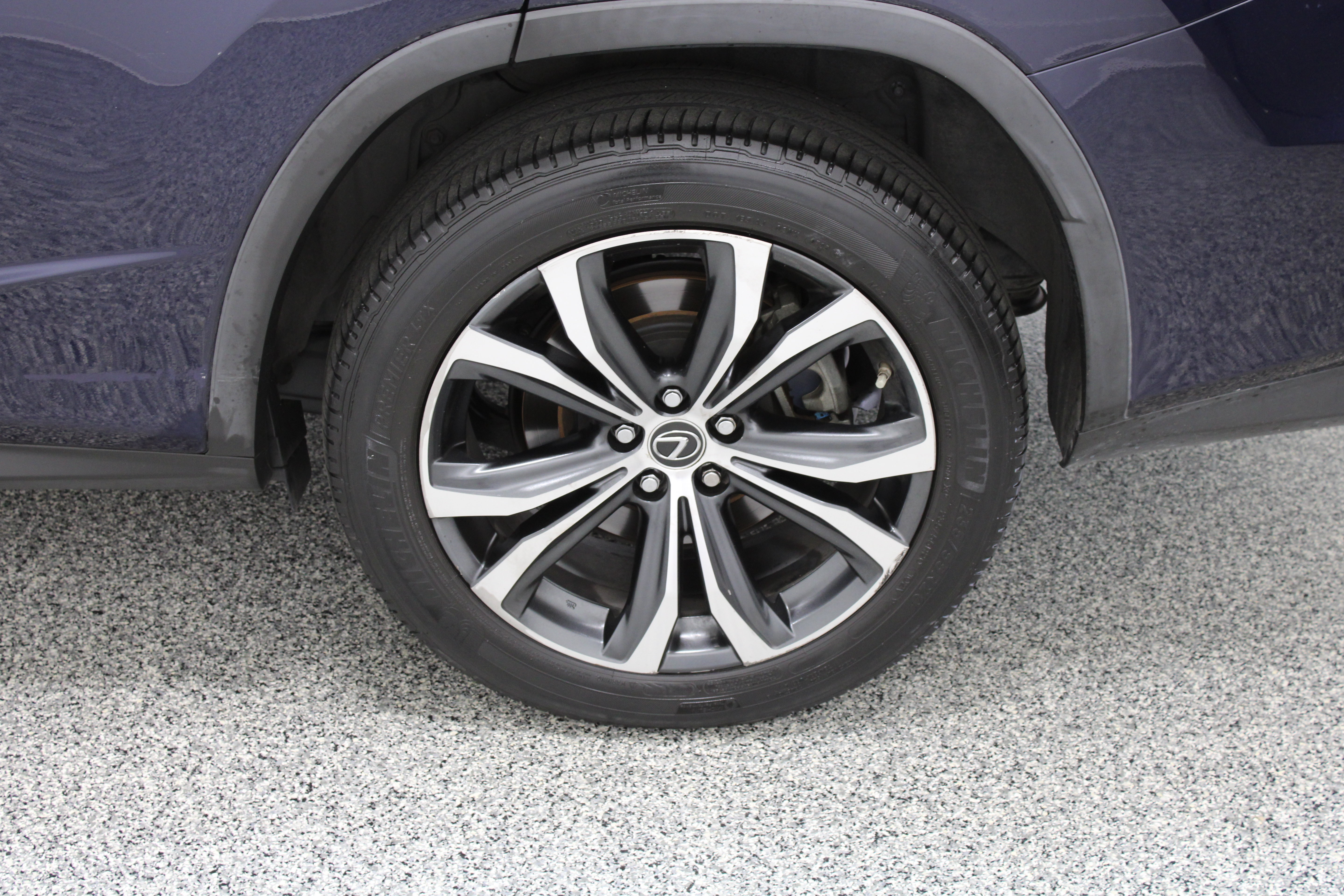 Used 2022 Lexus RX 350L FWD w/ Premium Package image 10