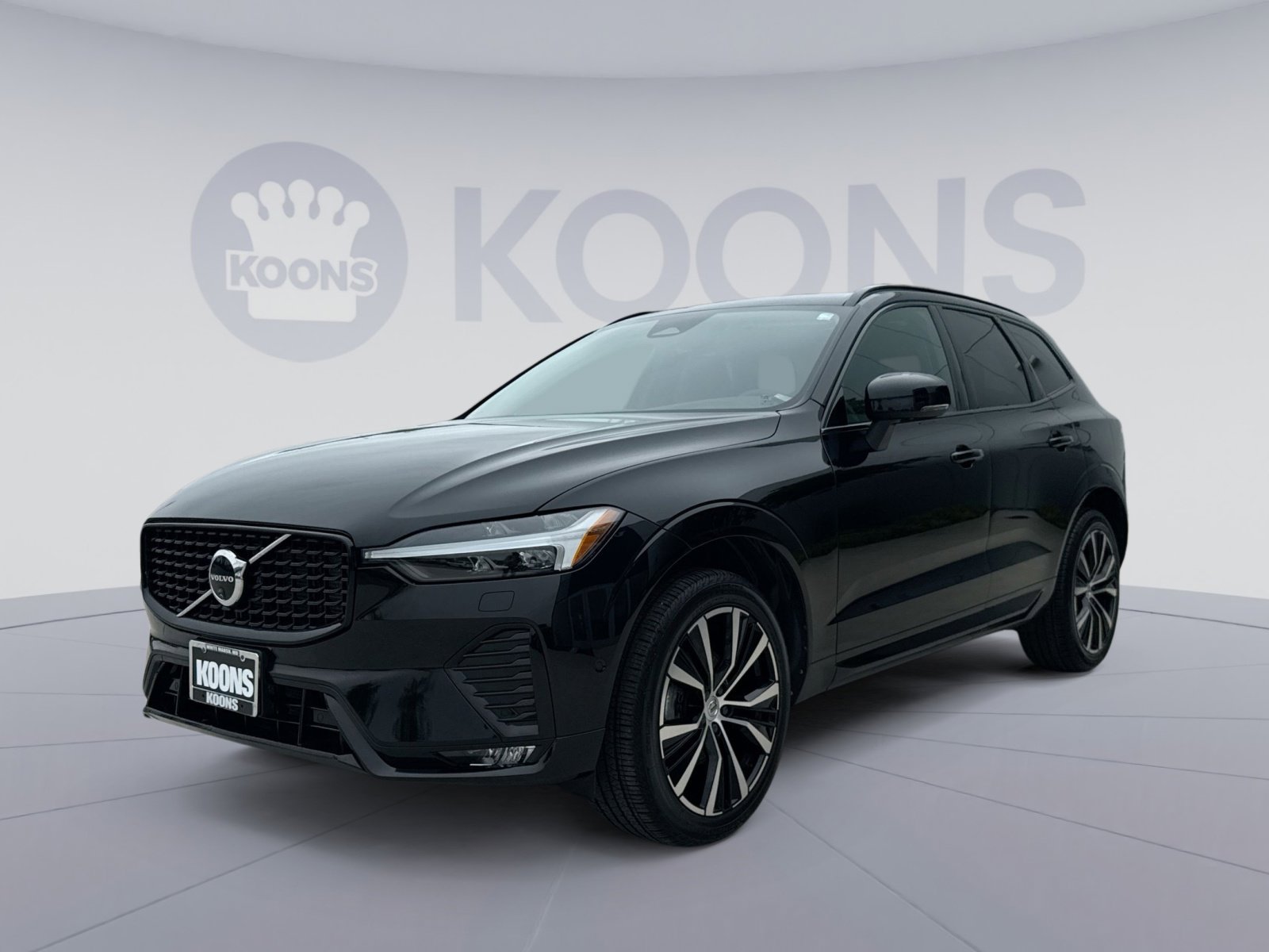 Certified 2024 Volvo XC60 B5 Plus w/ Protection Package Premier AWD/4WD image 1