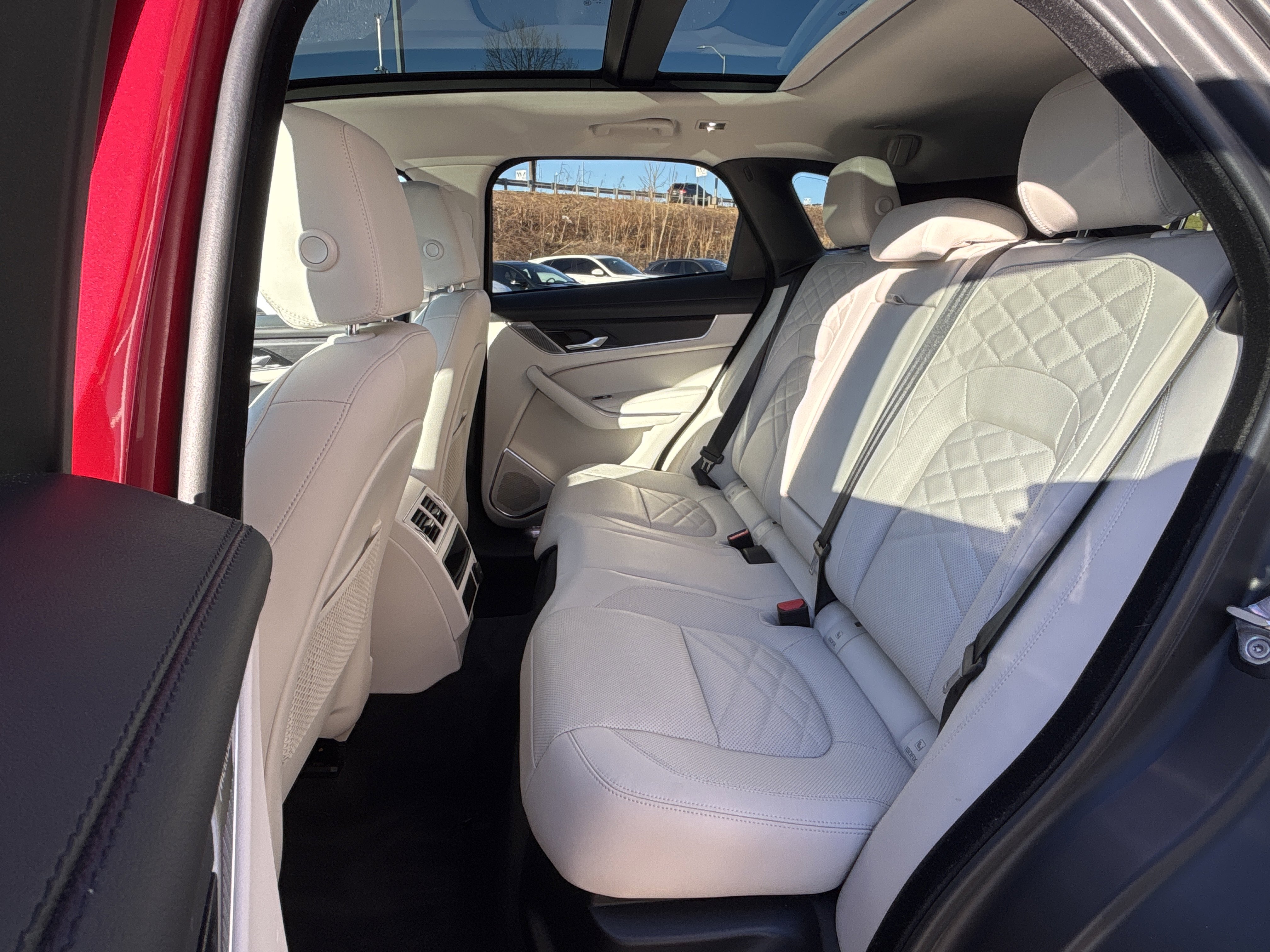 Certified 2023 Jaguar F-PACE S image 18