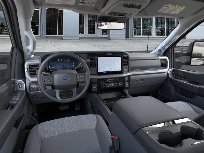 New 2025 Ford F250 XLT w/ Black Appearance Package image 9