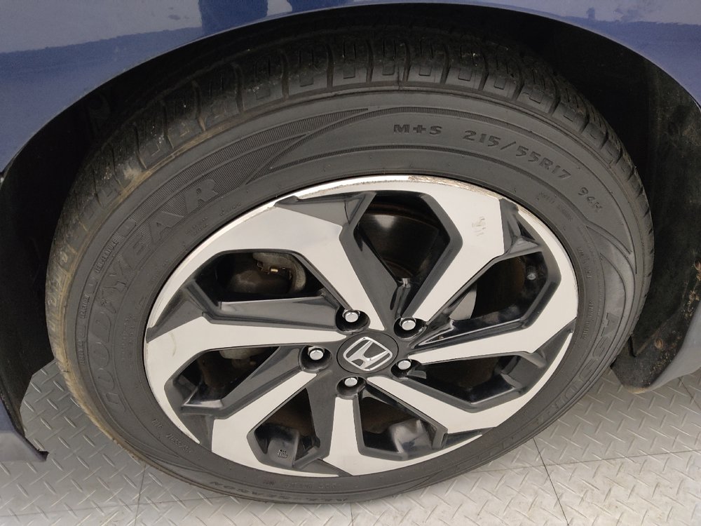 Used 2017 Honda Accord EX image 31