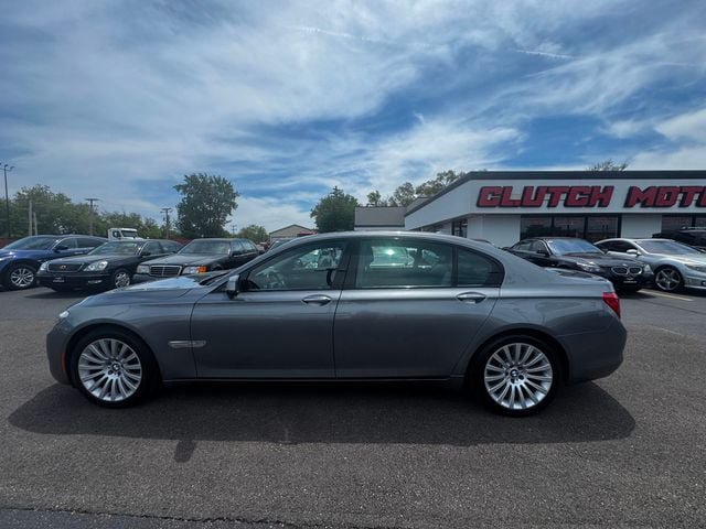 Used 2010 BMW 750Li xDrive AWD/4WD image 9