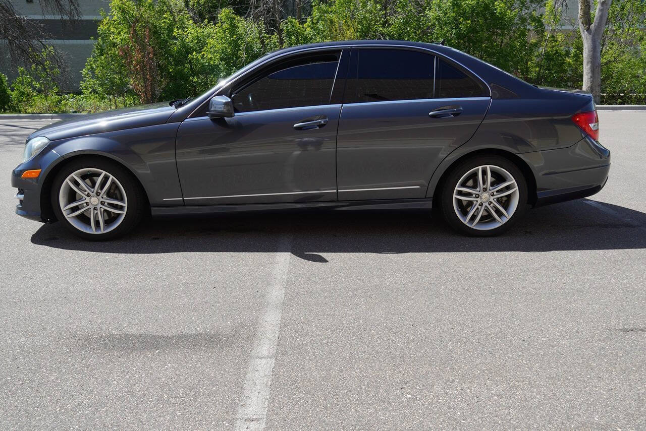 Used 2013 Mercedes-Benz C 300 4MATIC Sedan image 6
