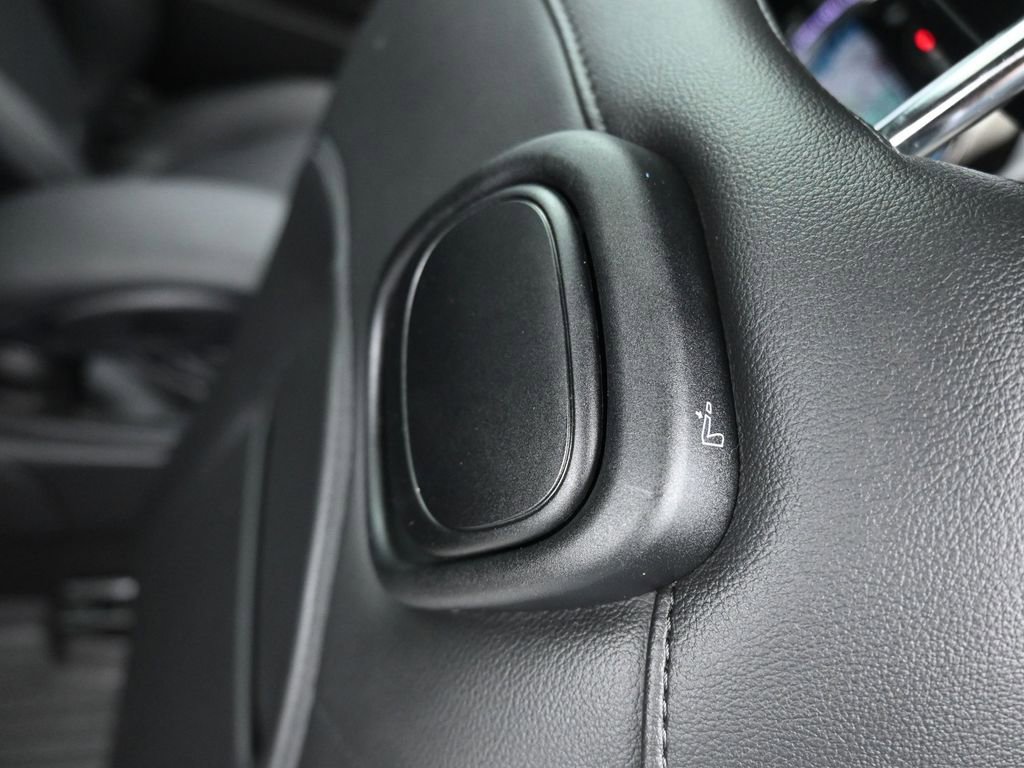 Used 2022 MINI Cooper S image 39