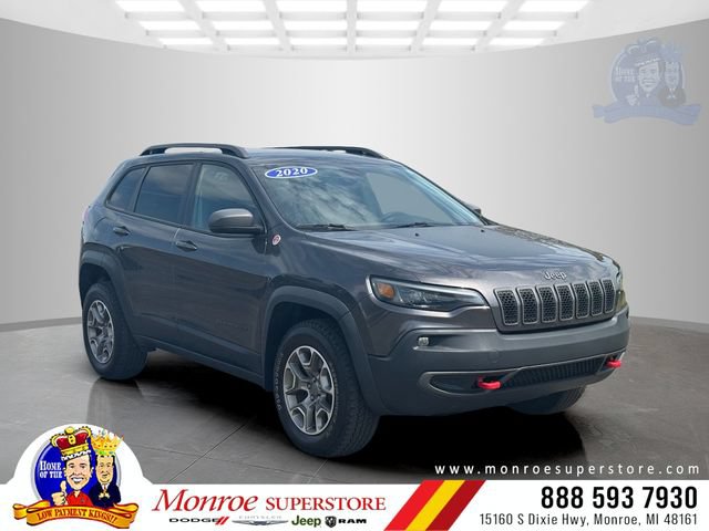 Used 2020 Jeep Cherokee Trailhawk w/ Cold Weather Group AWD/4WD image 1