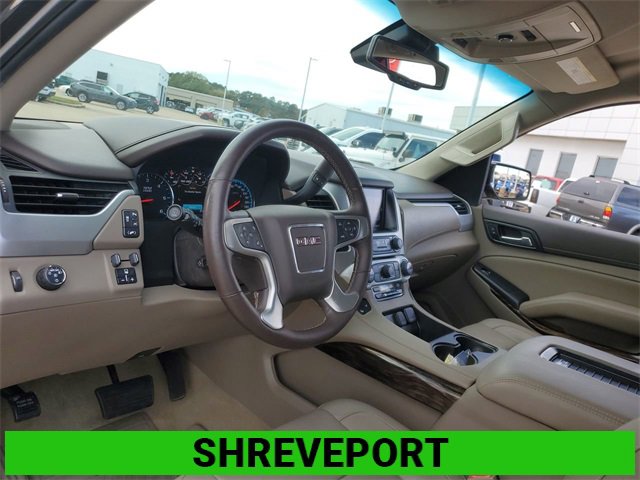 Used 2017 GMC Yukon SLT w/ HD Trailering Package image 10