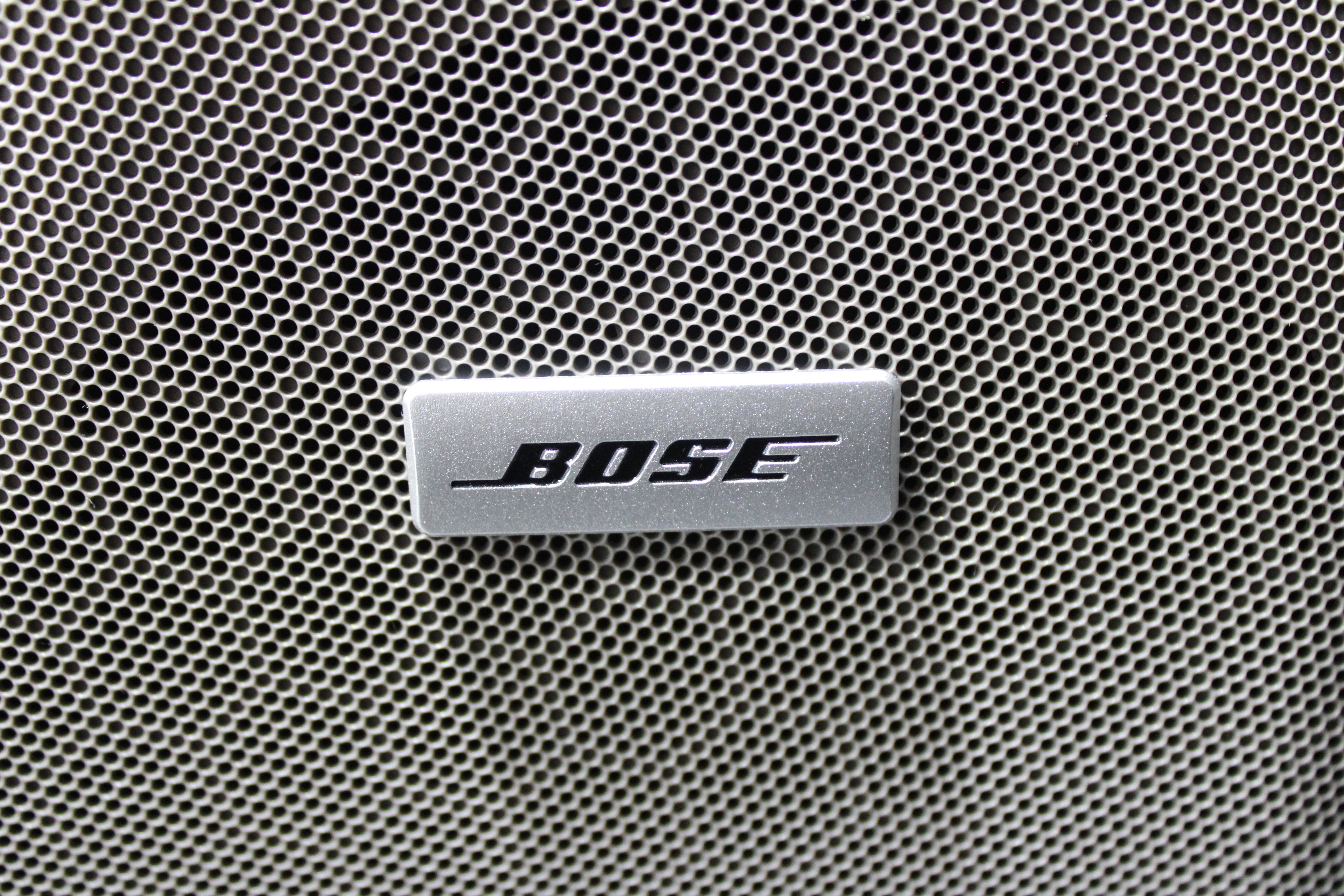 Used 2024 Chevrolet Suburban Z71 w/ Luxury Package image 8