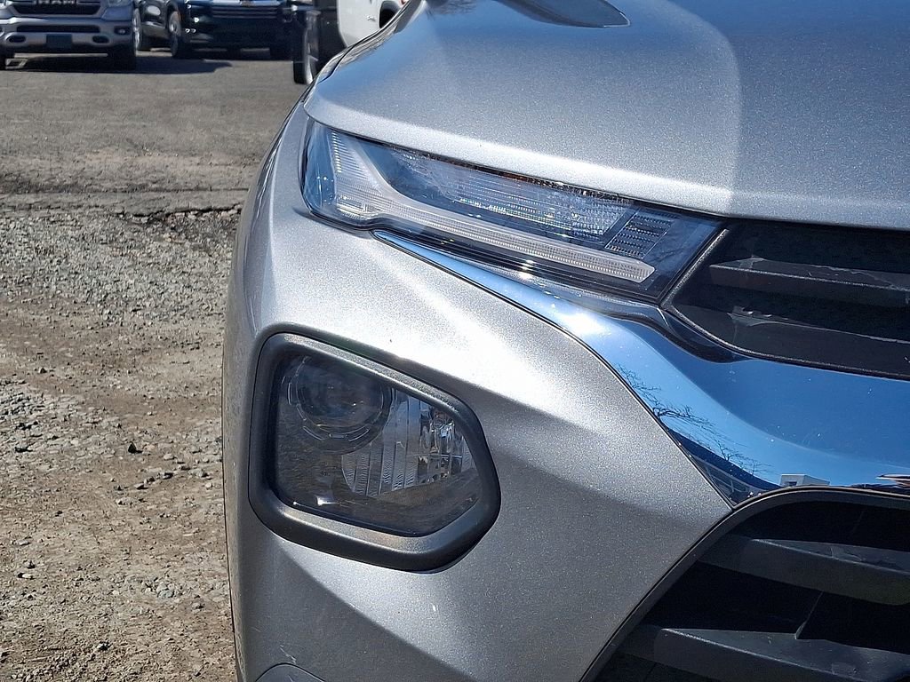 Used 2023 Chevrolet TrailBlazer LT image 36