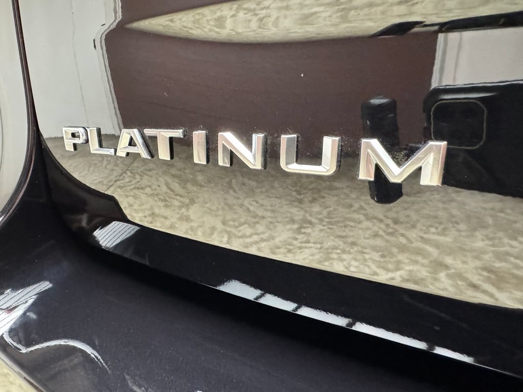 New 2027 Ford Expedition Platinum w/ Platinum Ultimate Package AWD/4WD image 5