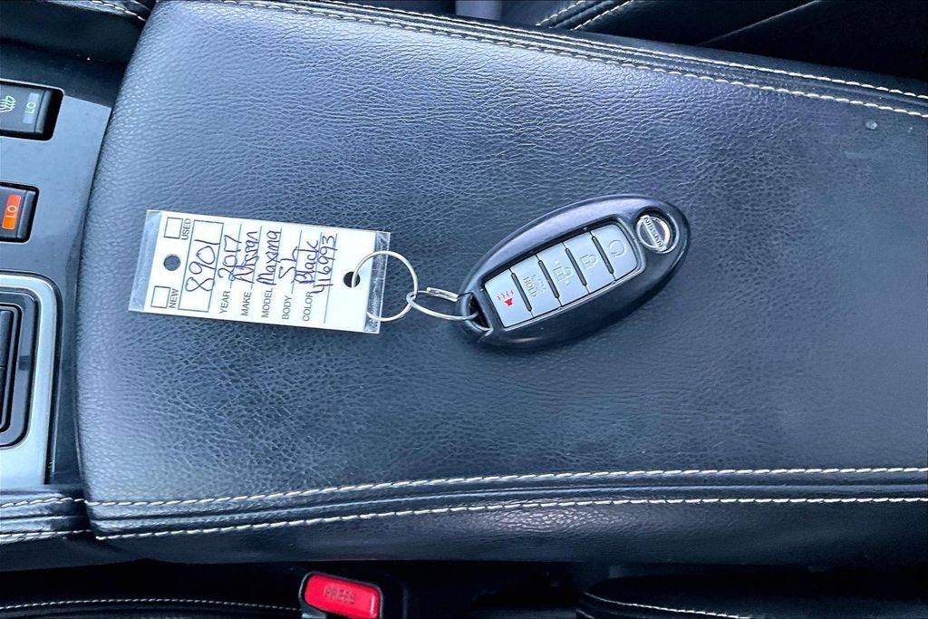 Used 2017 Nissan Maxima 3.5 SL image 32