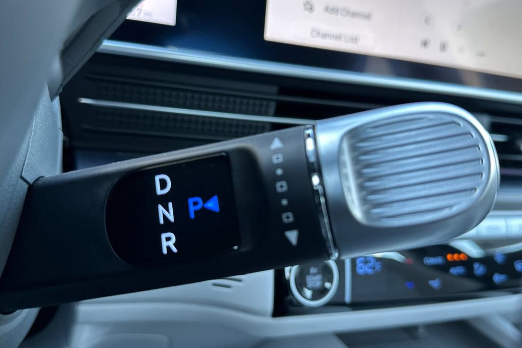 Used 2023 Hyundai Ioniq 6 SEL image 19