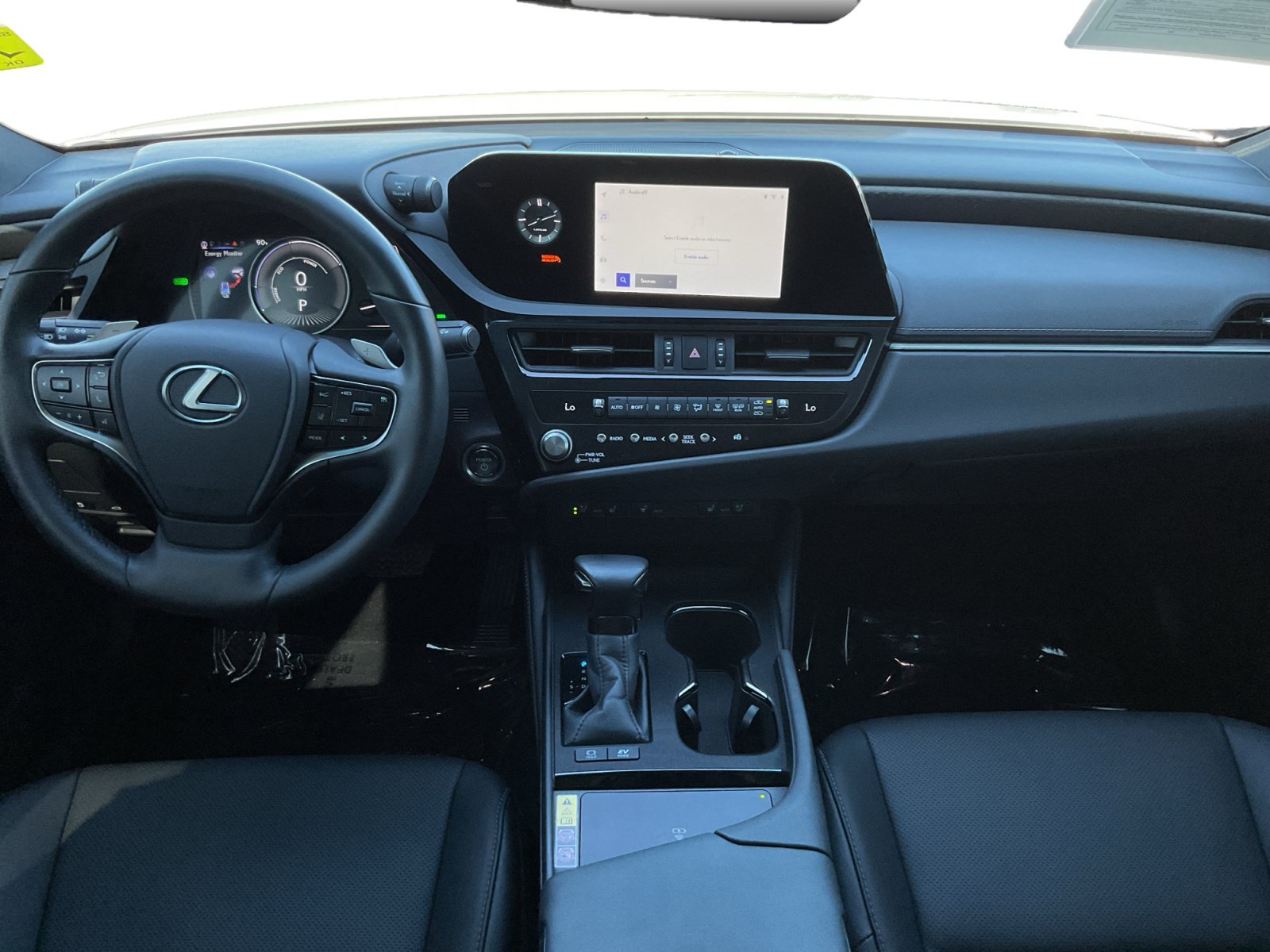 Used 2025 Lexus ES 300h w/ Premium Package FWD image 10