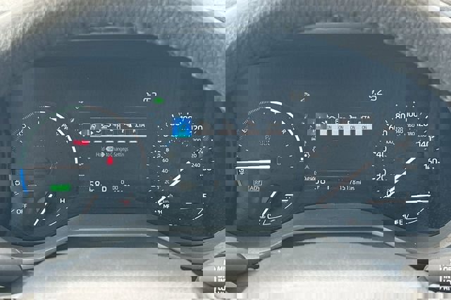 Used 2025 Toyota Sienna XLE w/ XLE Plus Package image 28