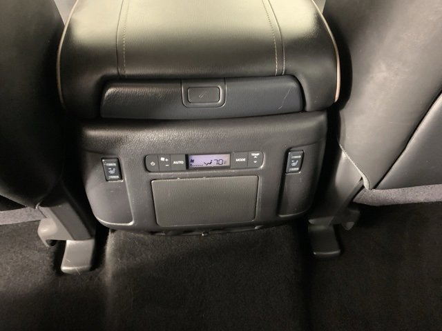 Used 2023 Nissan Armada Platinum w/ Captain's Chairs Package image 39