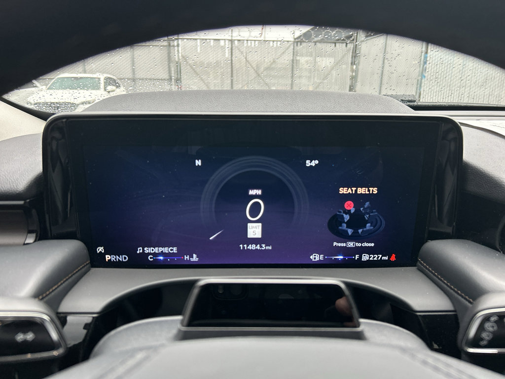 Used 2025 Lincoln Aviator Reserve w/ Equipment Group 201A image 14