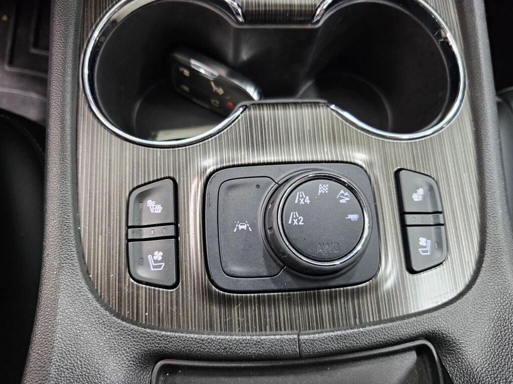 Used 2021 GMC Acadia SLT w/ Elevation Edition AWD/4WD image 27