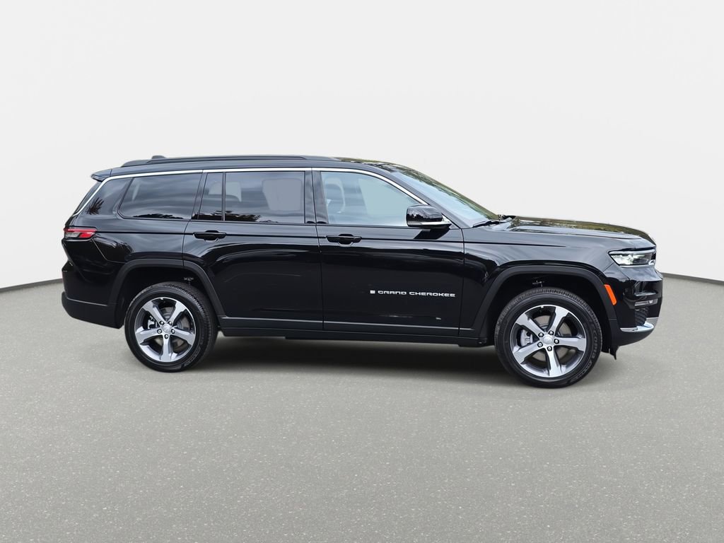 New 2025 Jeep Grand Cherokee L Limited image 4