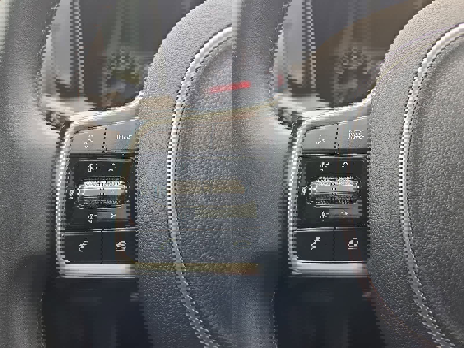 Certified 2023 Kia Sorento EX w/ Panoramic Sunroof Package image 23