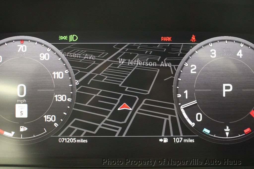 Used 2023 Land Rover Defender 130 SE AWD/4WD image 18
